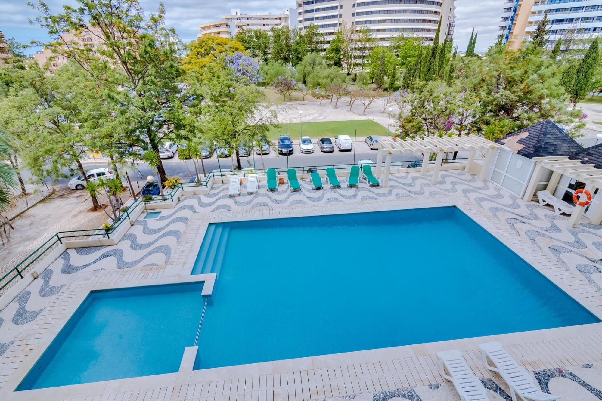 Talia II - Pool City Center - ヴィラモウラ エクステリア 写真